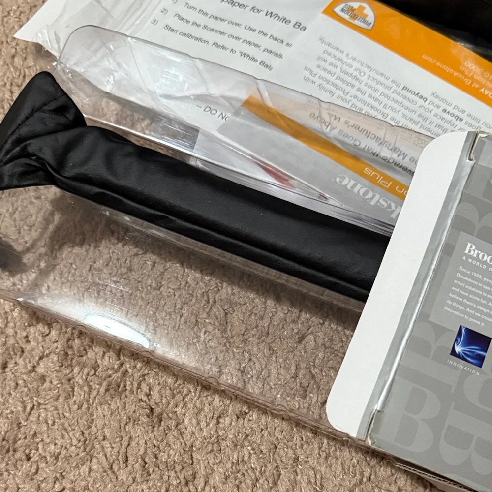 Brookstone iConvert Black Portable Scanner